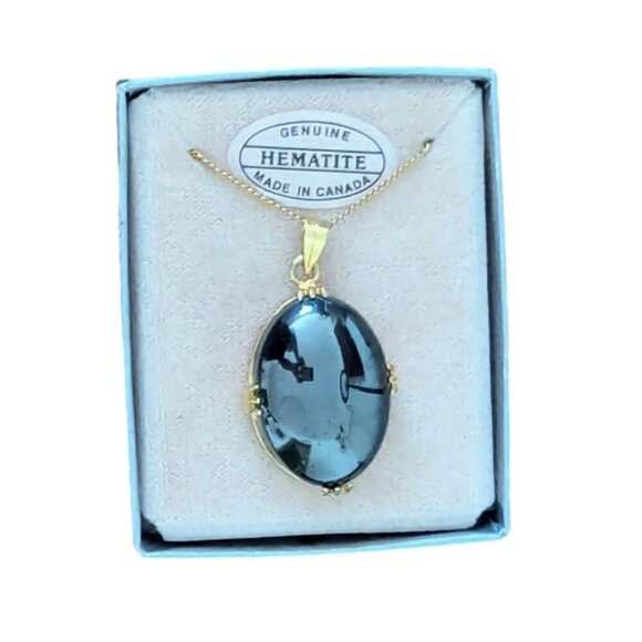 Hematite Gold Tone Pendant Necklace Oval Faceted Gemstone New in Box - Picture 2 of 9